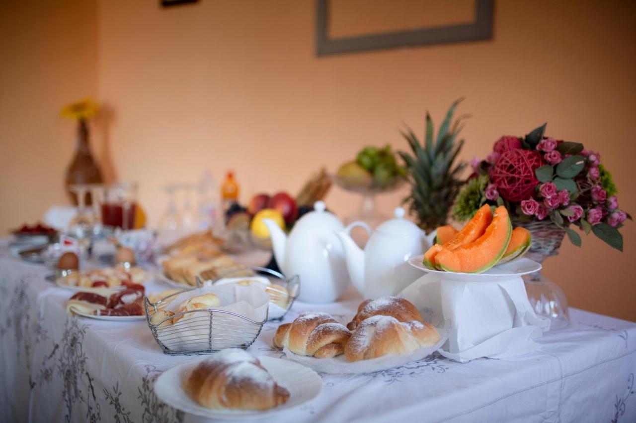 B&B Armonia Έννα Εξωτερικό φωτογραφία
